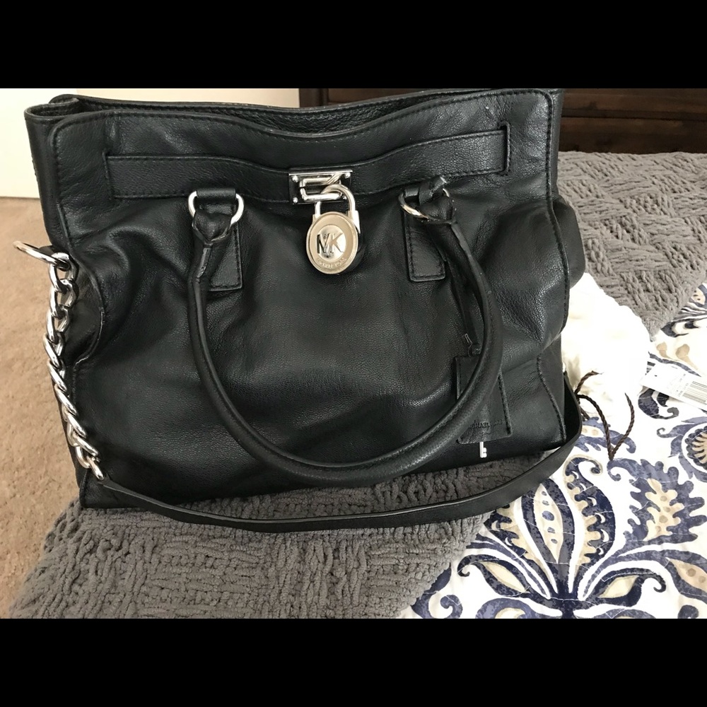 Michael Kors Hamilton handbag w/shoulder strap